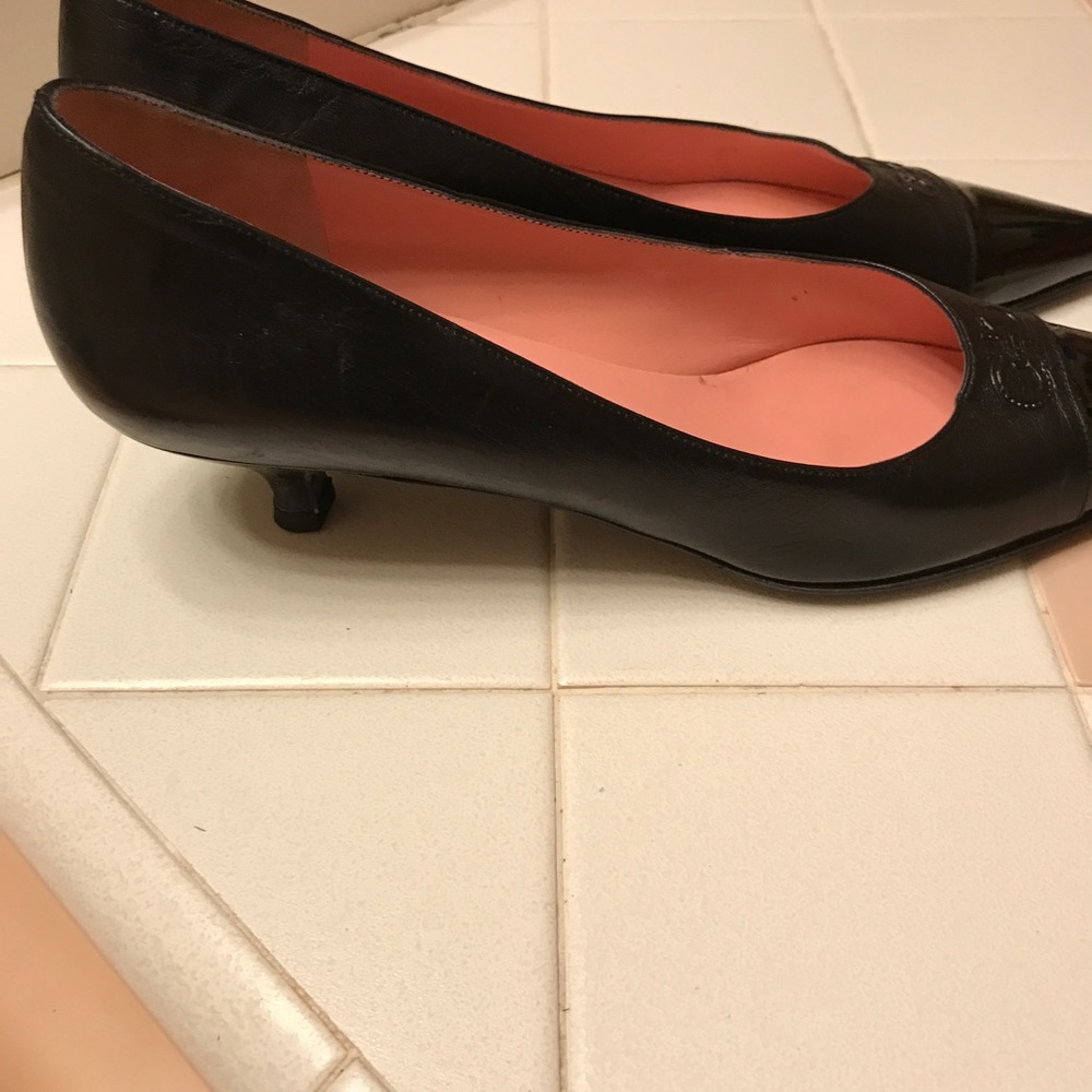 Brand New black leather/Patent toe kitten heels!